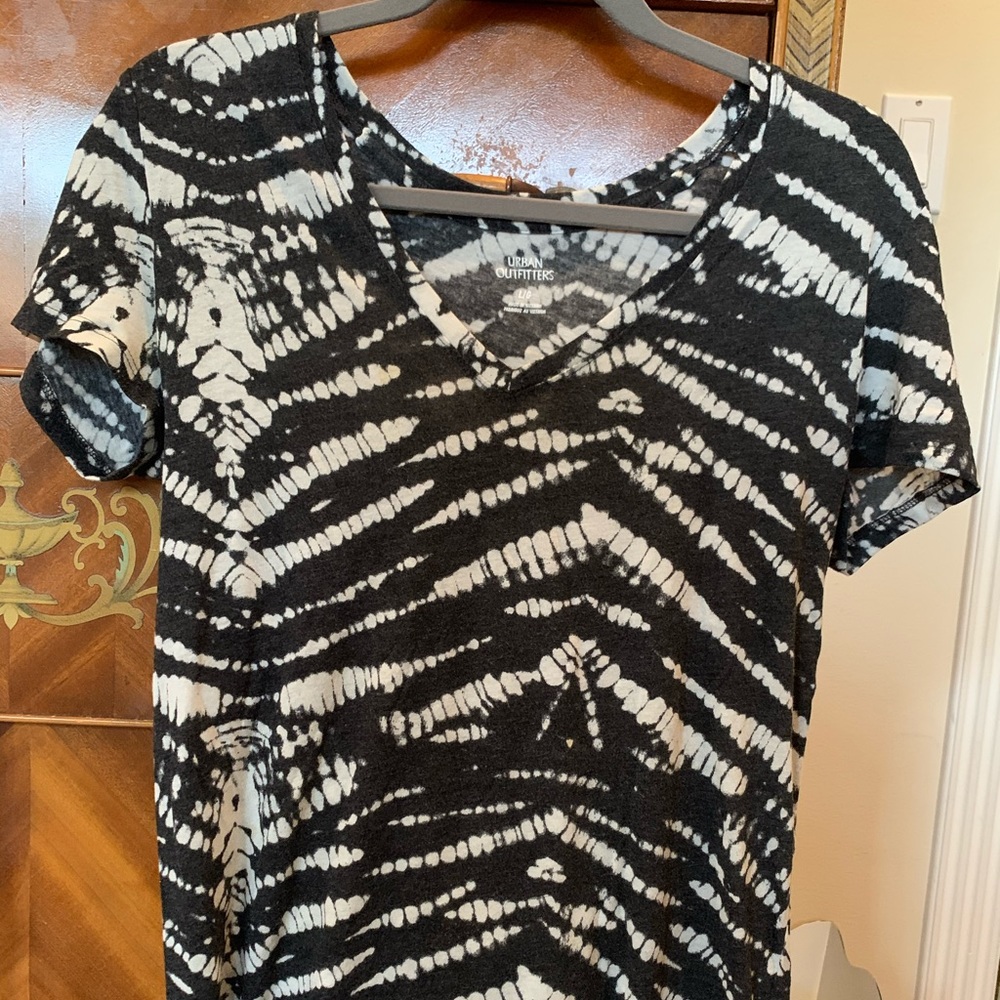 UO t-shirt
